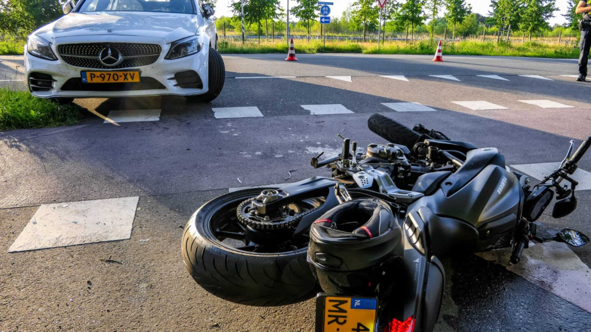 20250620 ongeluk motor Enschede News United Dennis Bakker