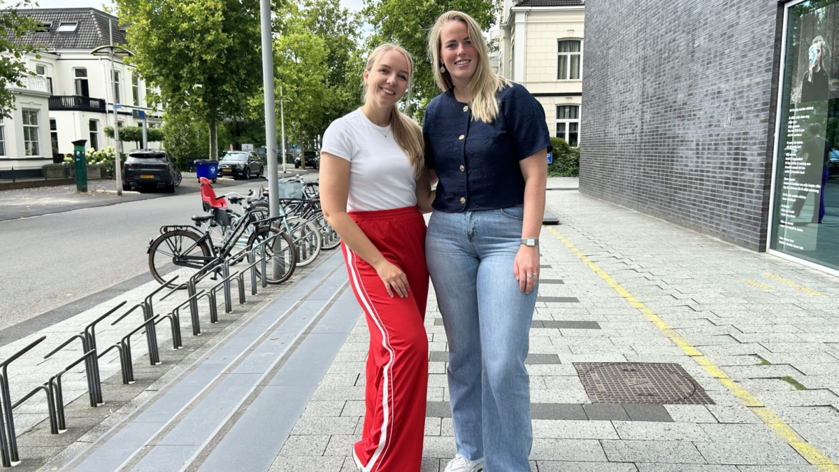 Maike Lescher en Femke Sluik