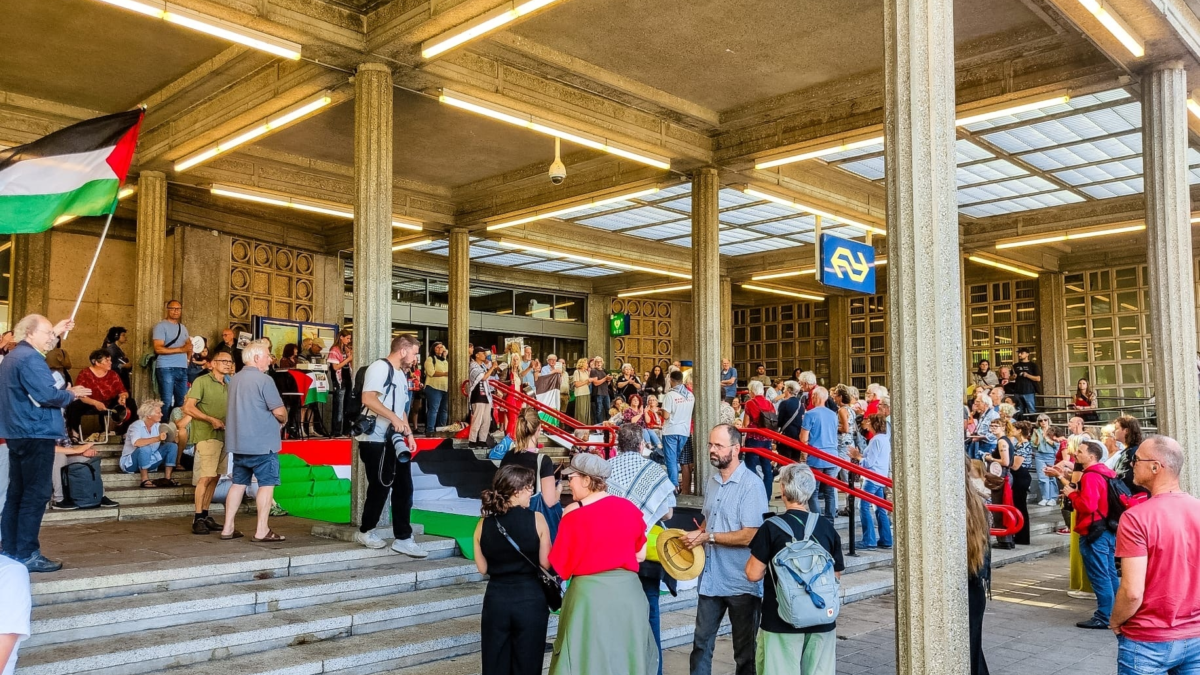 20250724_protestactie station enschede_palestina_dennis bakker_02