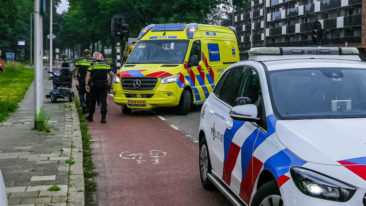 Man valt met scootmobiel Broekheurne Ring Dennis Bakker News United