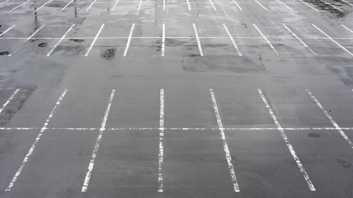 20250731 1 Twente parkeerplaats leeg