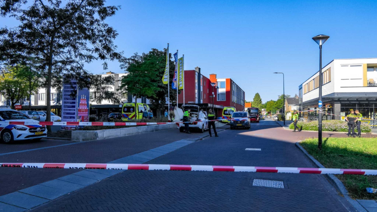 20250819 overleden persoon Enschede News United Dennis Bakker 2