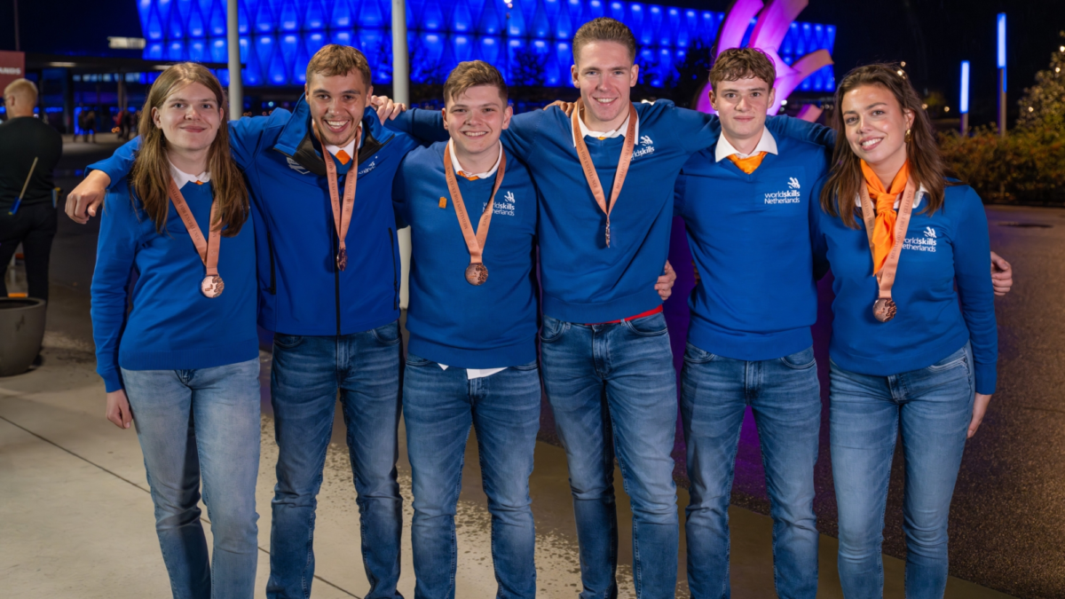 RO Cv T Teamfoto medailles ES2025