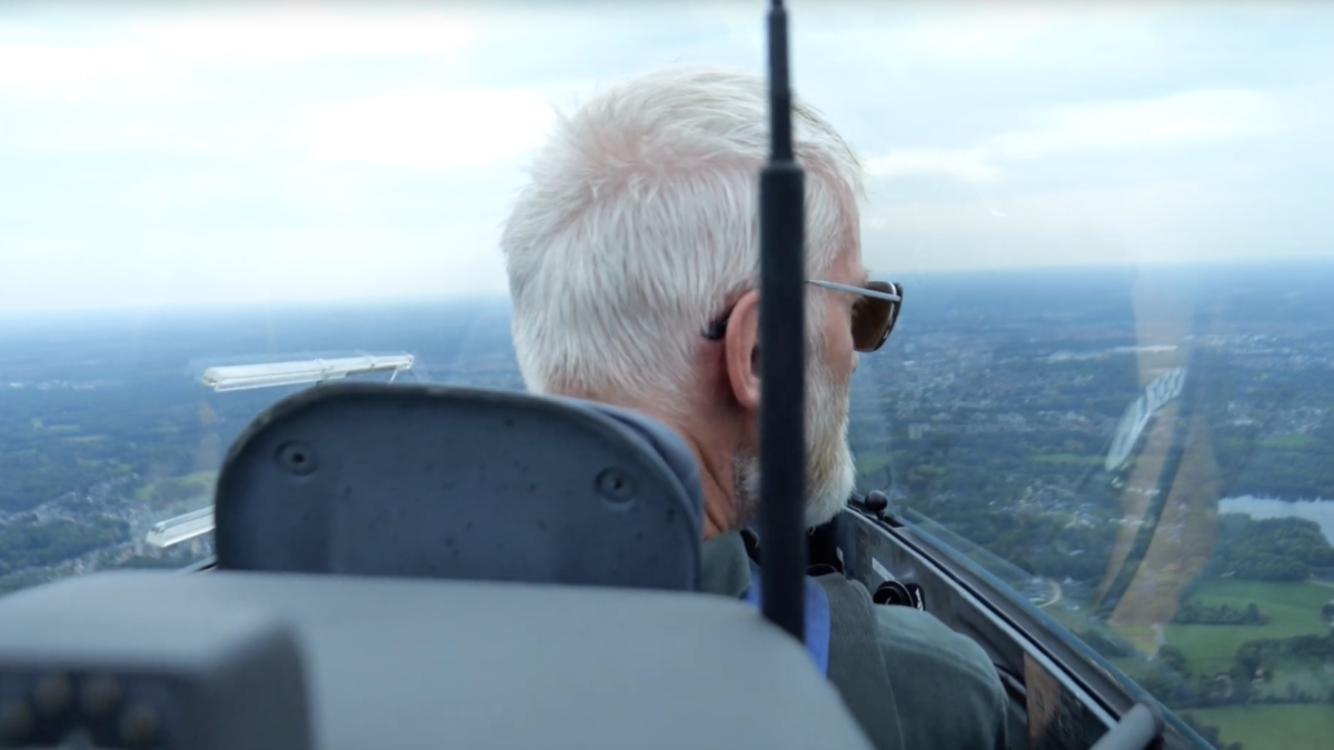 Vlucht boven Twente in zweefvliegtuig 1 Twente