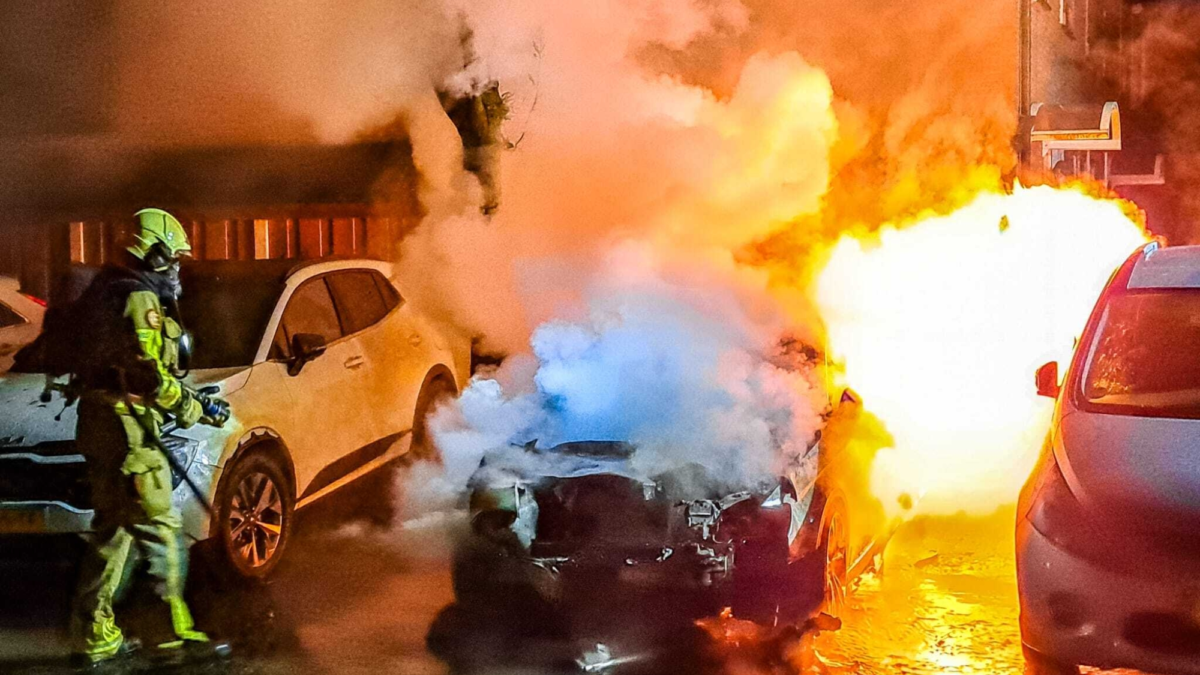 20250922 autobrand Enschede News United Dennis Bakker