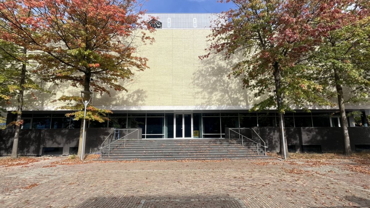 Het oude stadhuis dat tot theater wordt verbruikt
