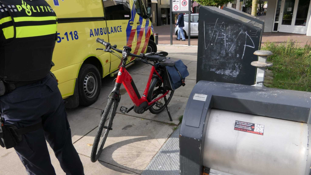 20251010 ongeluk fietser Enschede News United Dennis Bakker 2