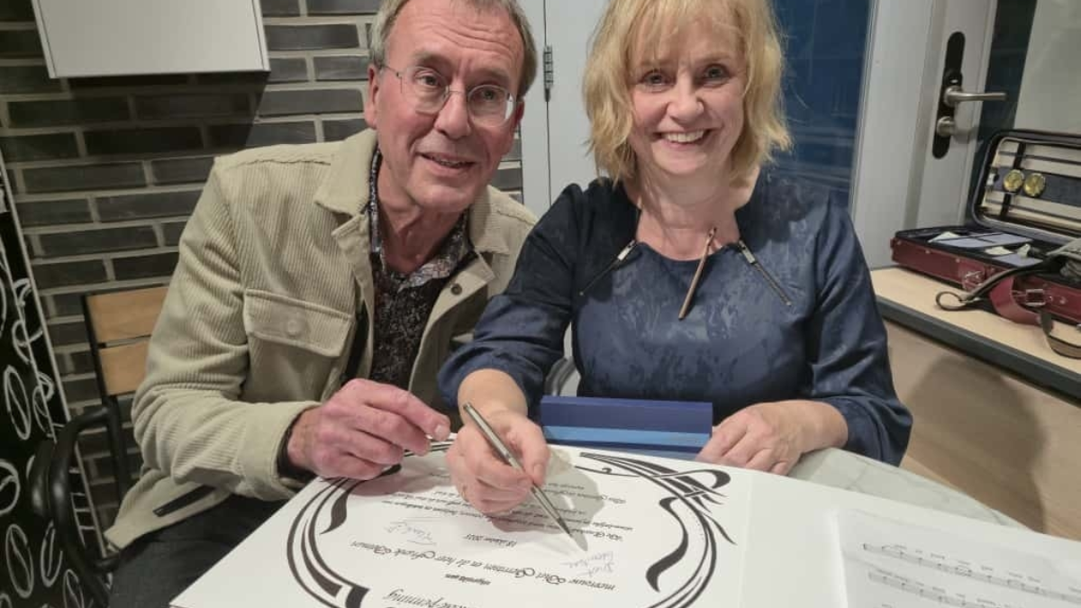 Diet Gerritsen en Frank Deiman krijgen onderscheiding Gemeente Enschede