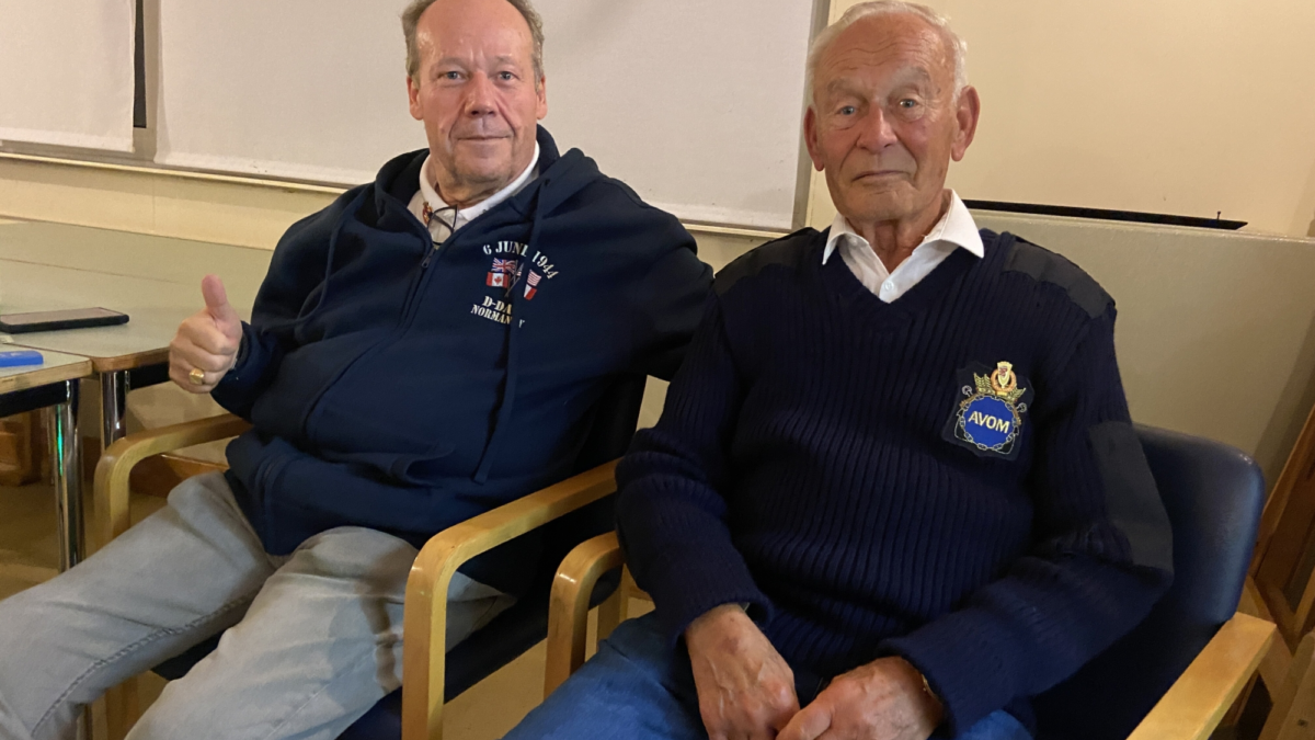 Veteranen Societeit Enschede, 'vader en zoon'