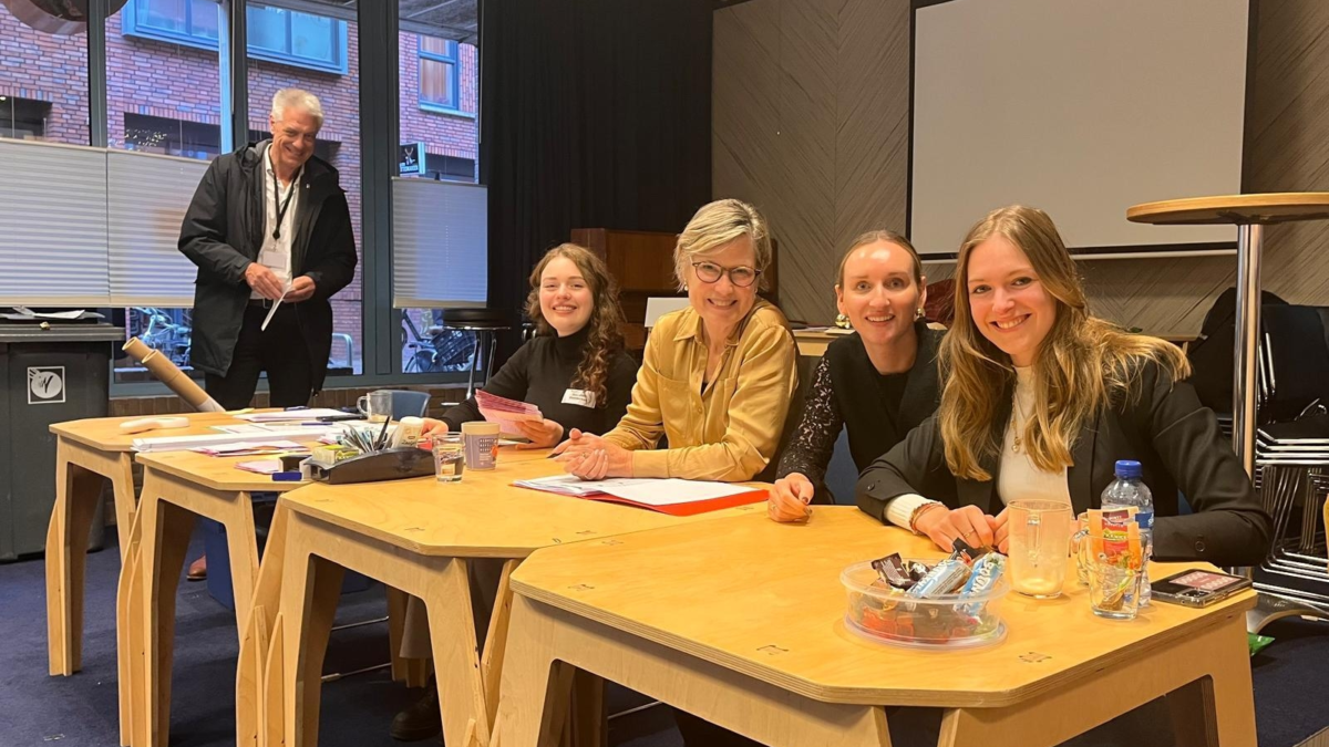 20251029 stembureau bibliotheek enschede