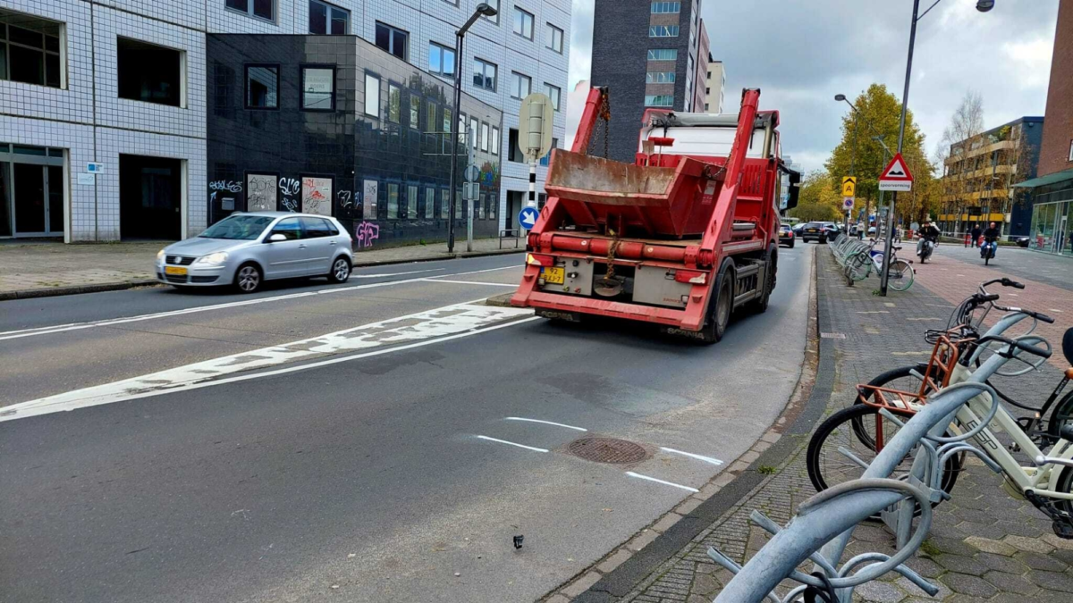 251030 wegwerkzaamheden 2 spoorstraat marskant 1 TWENTE