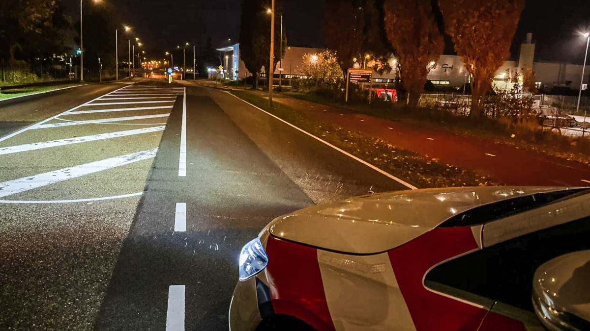 Lonnekerbrugstraat in Enschede afgezet door lekkage van zoutzuur News United Dennis Bakker