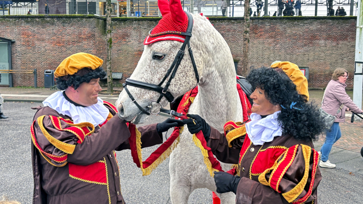 20251115 aankomst sinterklaas hengelo IMG 0249