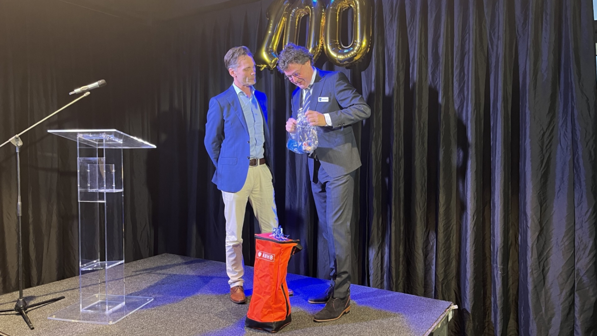 Ballen voor MHC Almelo