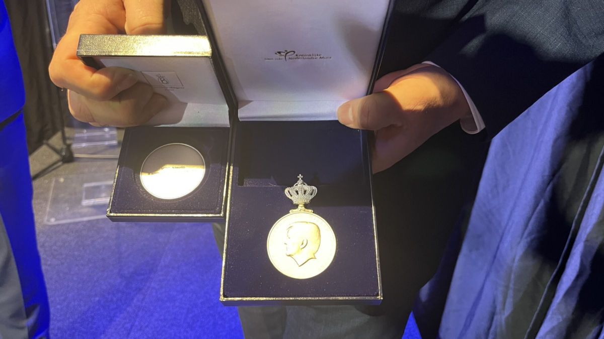 Stads en erepenning voor MHC