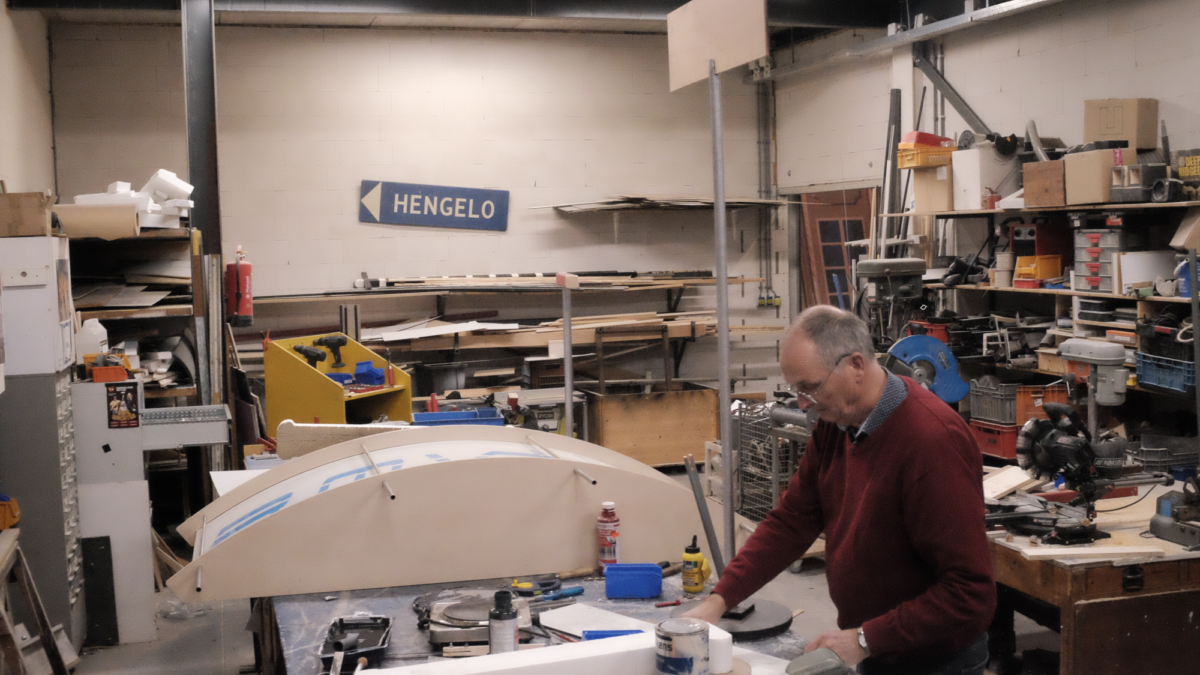 Decorbouwen hengelose revue 1twente