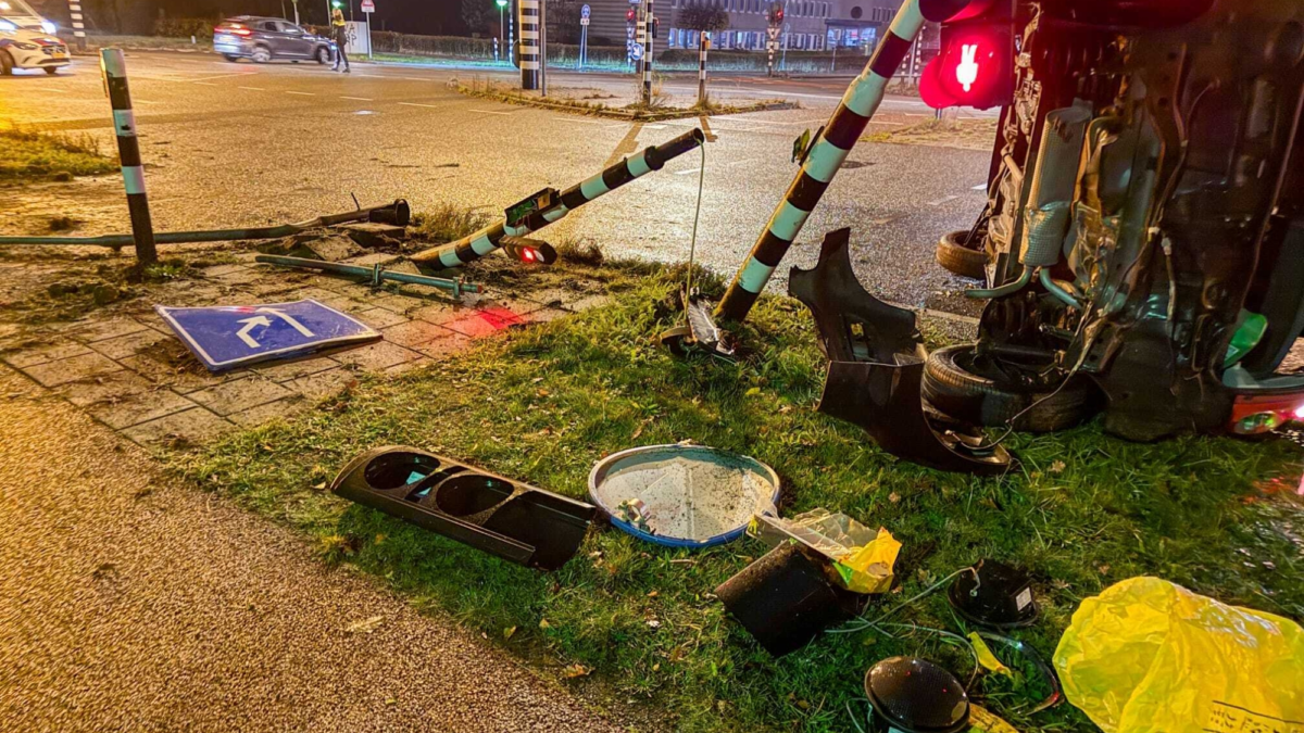 Auke Vleerstraat - ongeval - ravage