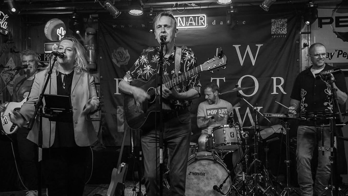 20251129 wow factor band persfoto vera koers