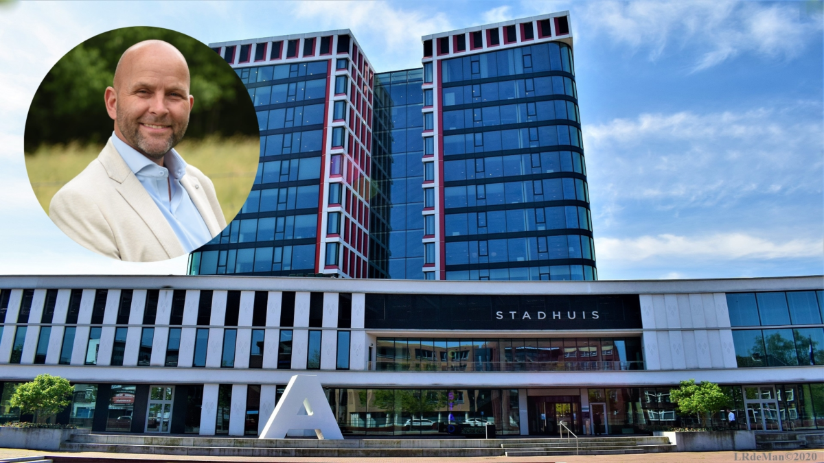 Foto Stadhuis en Groenendal