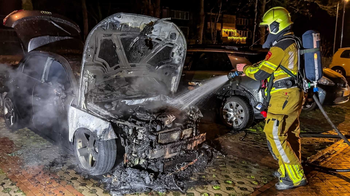 20251216 autobrand het stroink