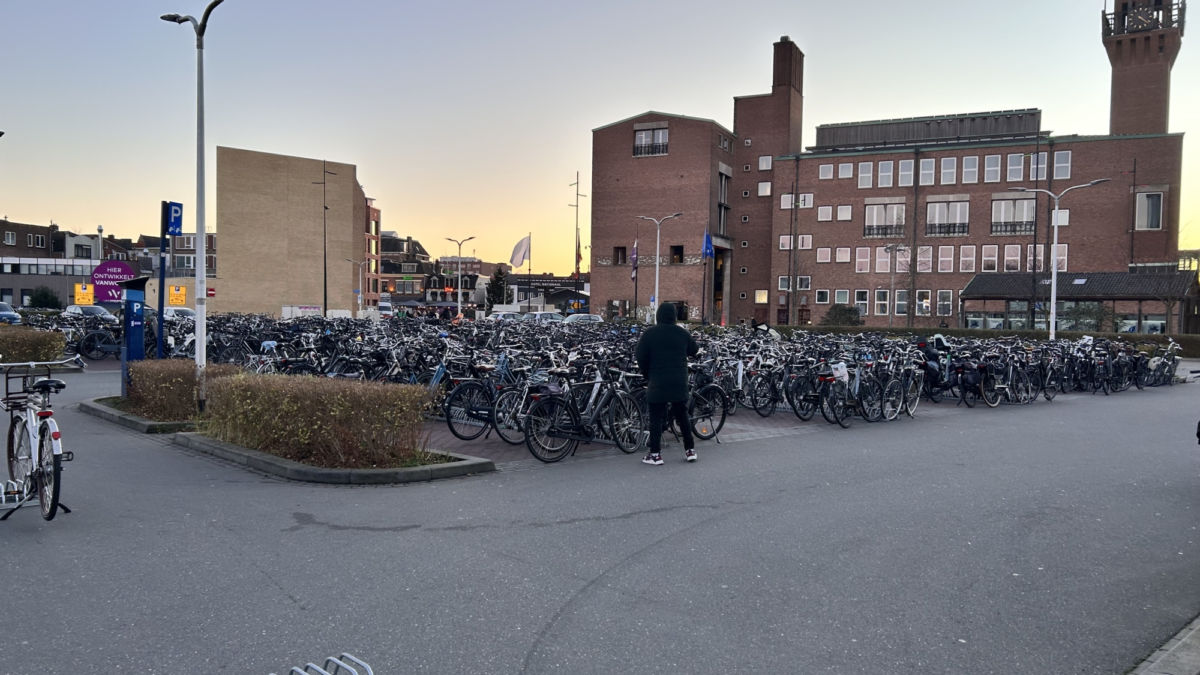 Fietsenstalling Kerstmiddag 2025 Hengelo