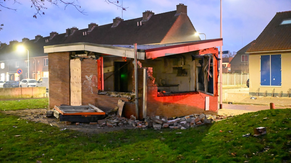 Beheerdeshuisje explosie Platanenstraat