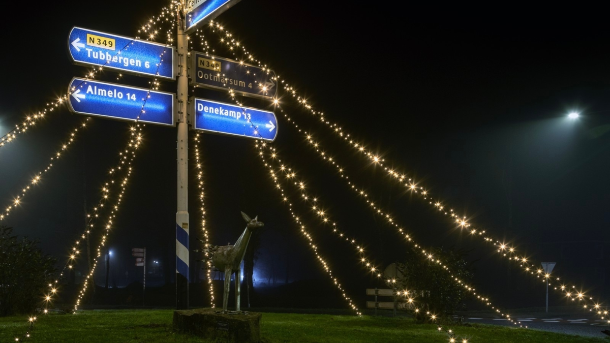 Lichtkunstwerk rotonde