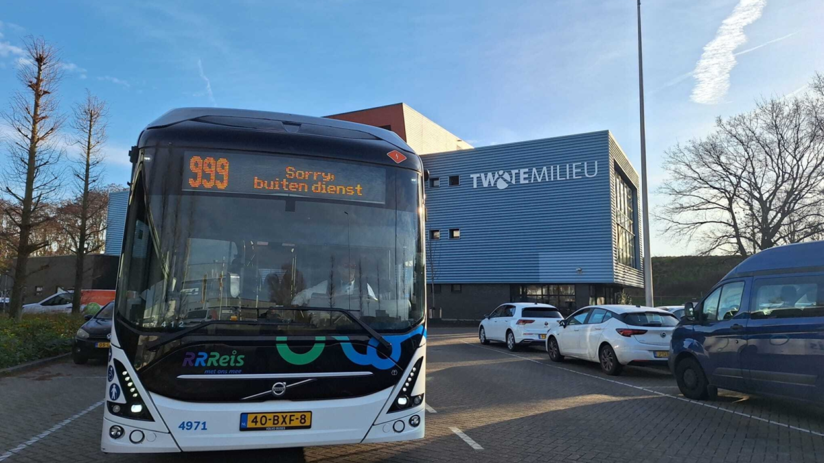 Arriva laadt bij twente milieu