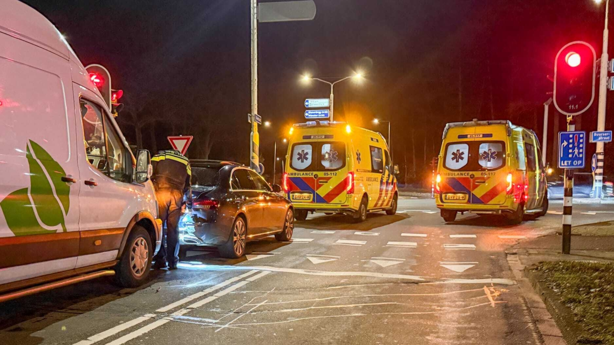 20260223 ongeval aanrijding Vlierstraat Buurserstraat Enschede