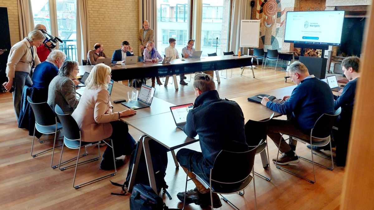 260305 stemwijzer hengelo 1