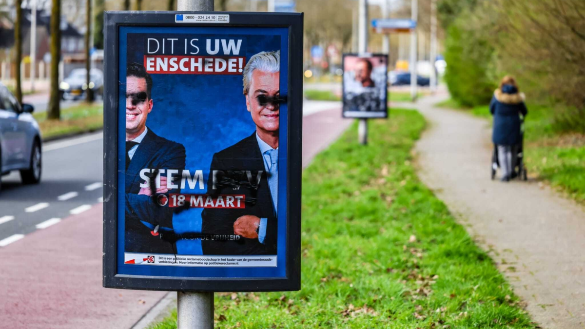 campagneposter - PVV - verkiezingen
