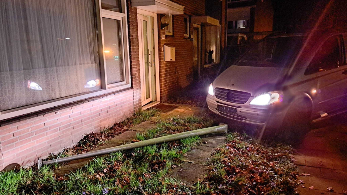 20260314 ongeluk Enschede News United Dennis Bakker 4