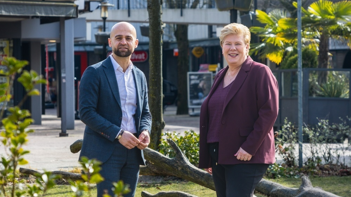 Milad Lahdo en Karin Stroeve