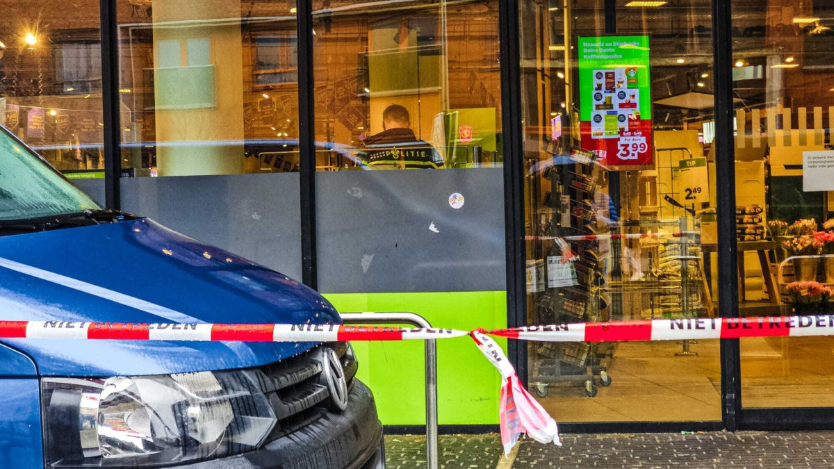 20260317 politieonderzoek supermarkt Enschede News United Dennis Bakker 4