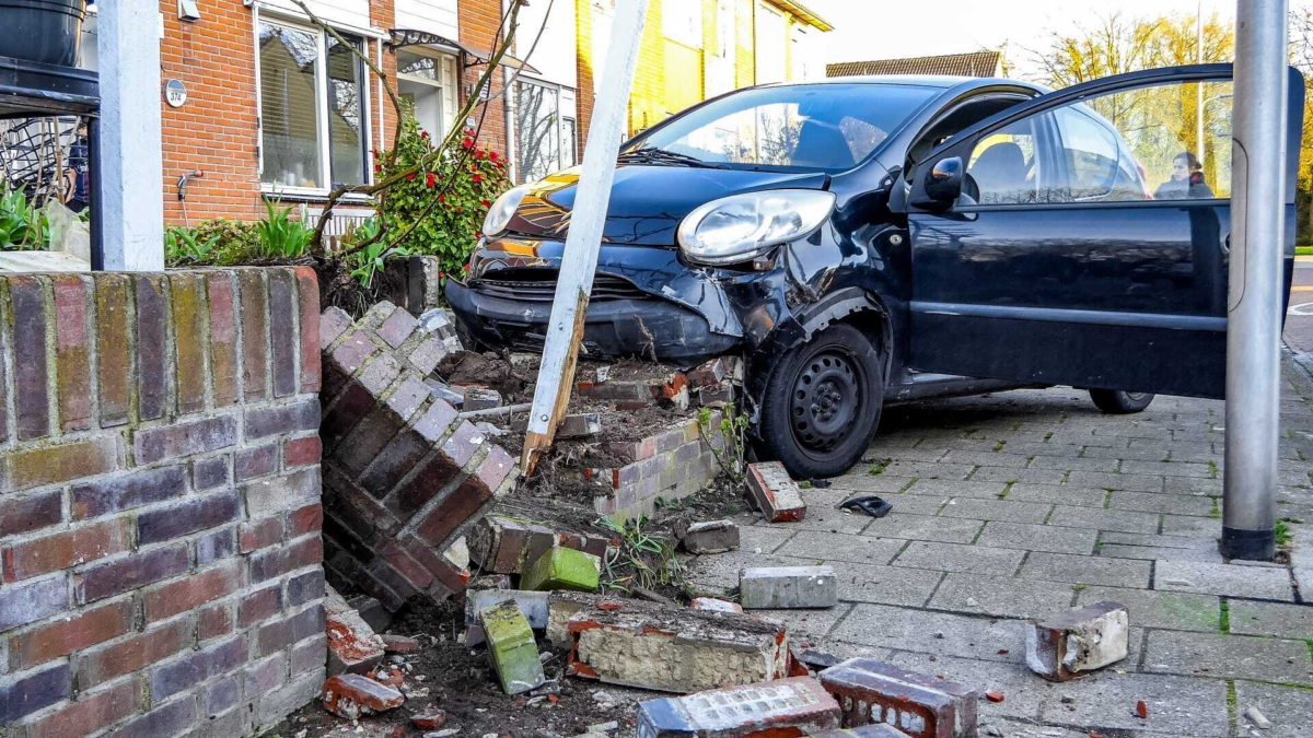 Ravage aanrijding enschede hanenberglanden