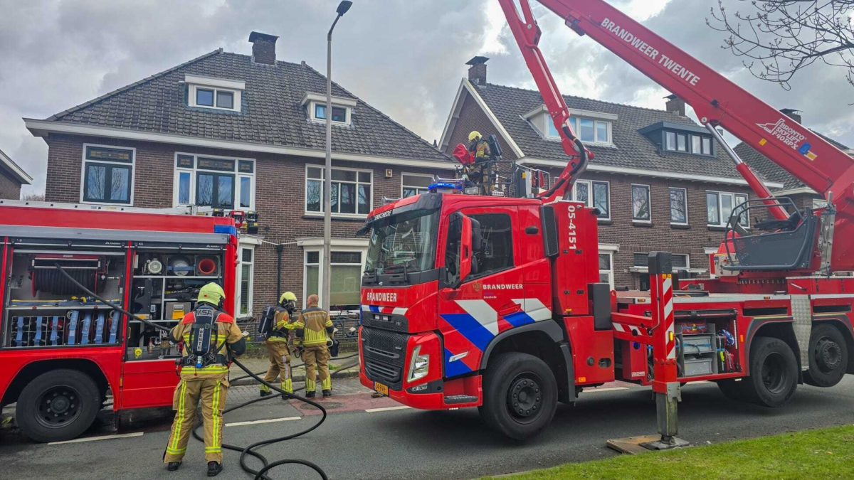 20260331 woningbrand Laaressingel Enschede News United Dennis Bakker