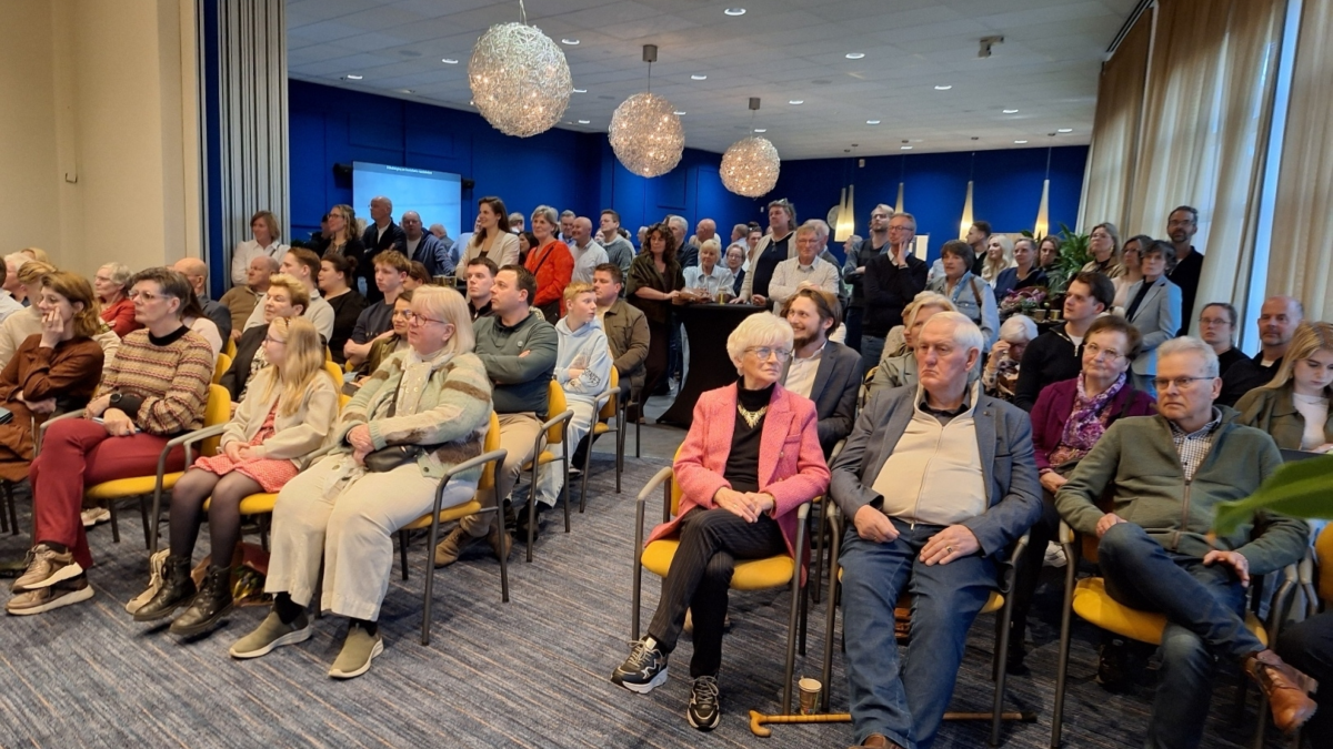 Wierden 1 april publiek