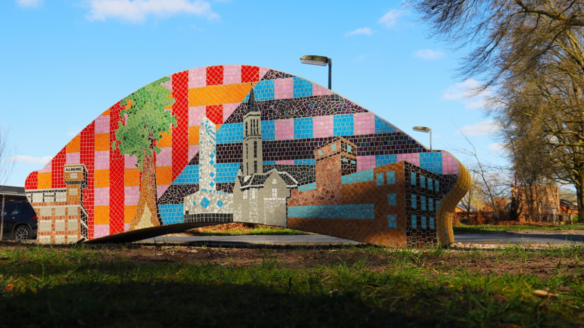 Mozaiekbankje enschede noord 01