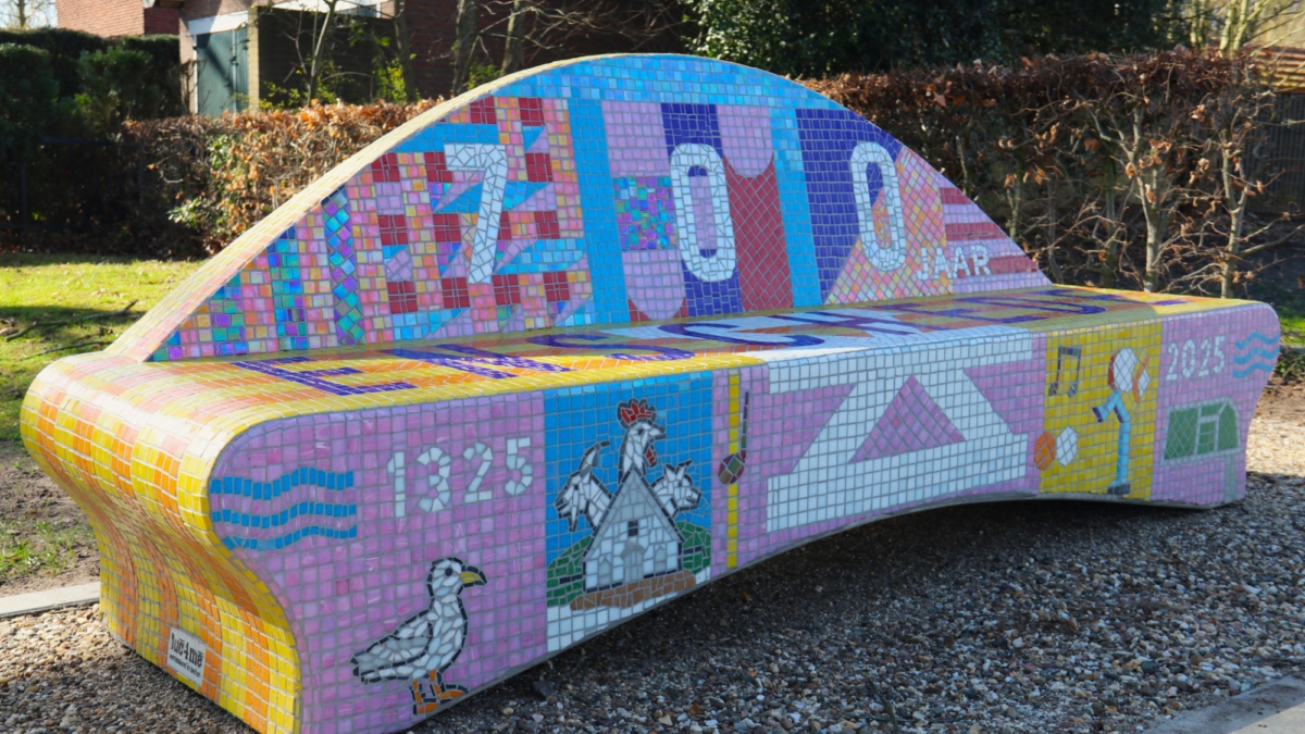 Mozaiekbankje enschede noord 03