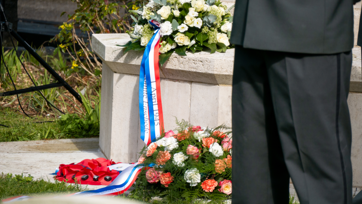 20260404 herdenking bevrijding Enschede 1 Twente Charlotte van der Woning 20