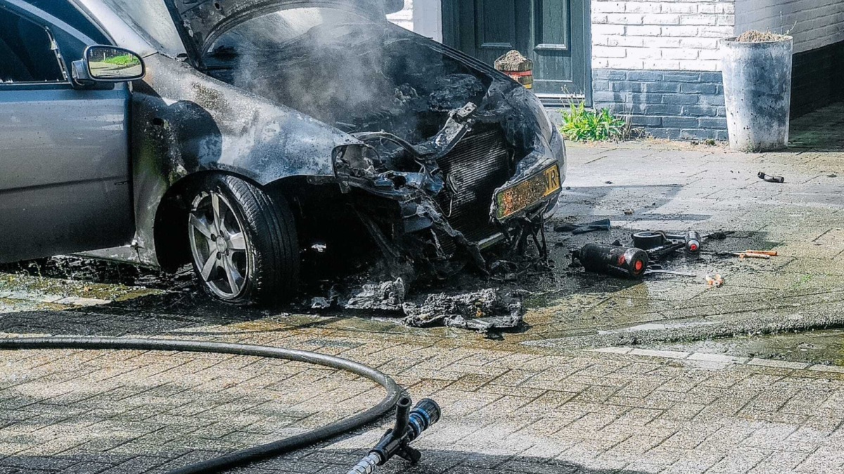 20260406 autobrand Enschede News United Dennis Bakker 3