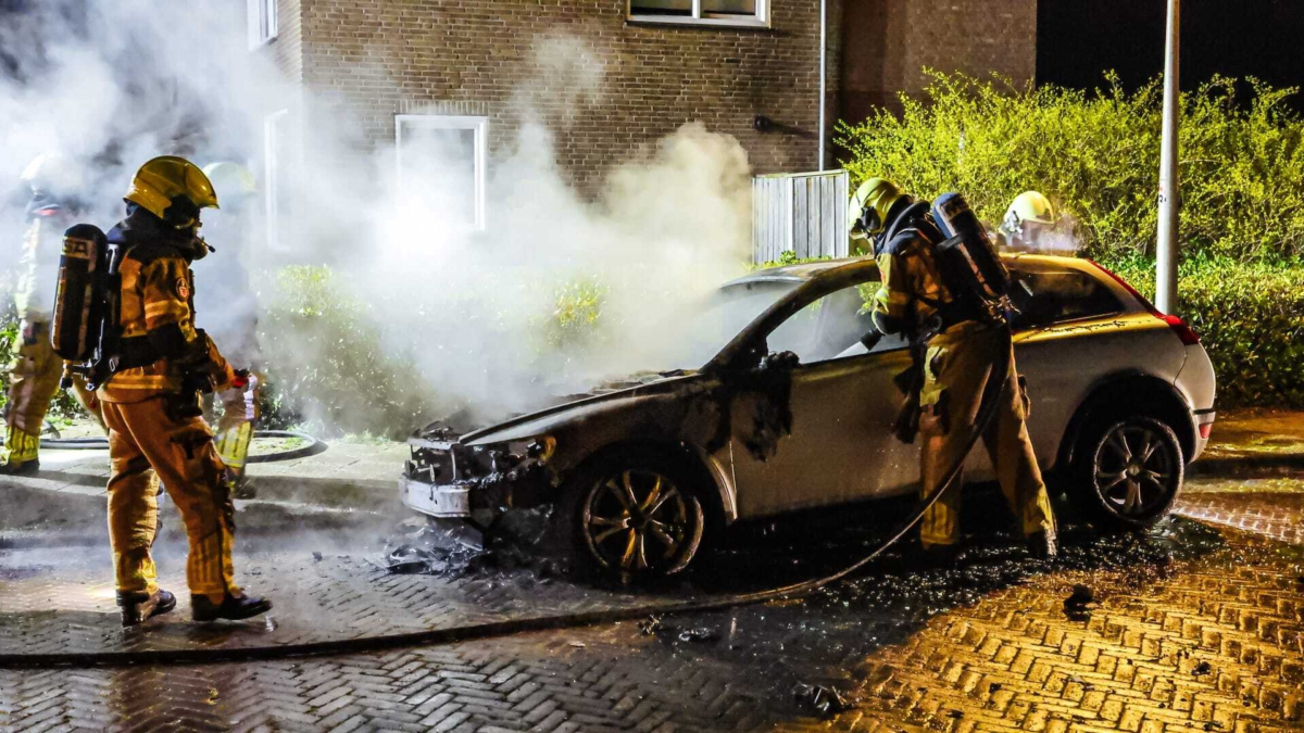 20260407 autobrand Glanerbrug News United Dennis Bakker