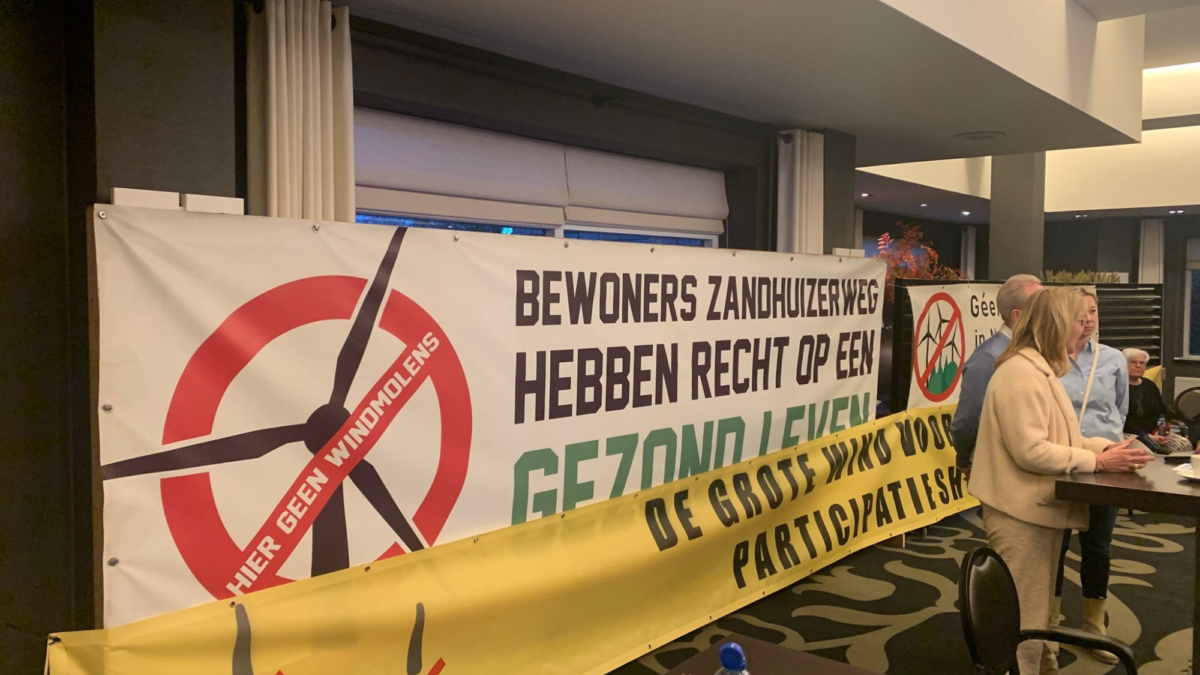 Spandoeken bij infoavond windturbines 1twente