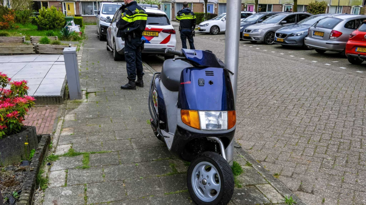 20260413 brommer achtervolging Enschede News United Dennis Bakker