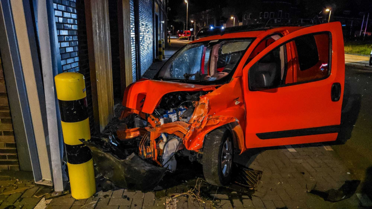 20260418 ravage lage bothofstraat aanrijding enschede