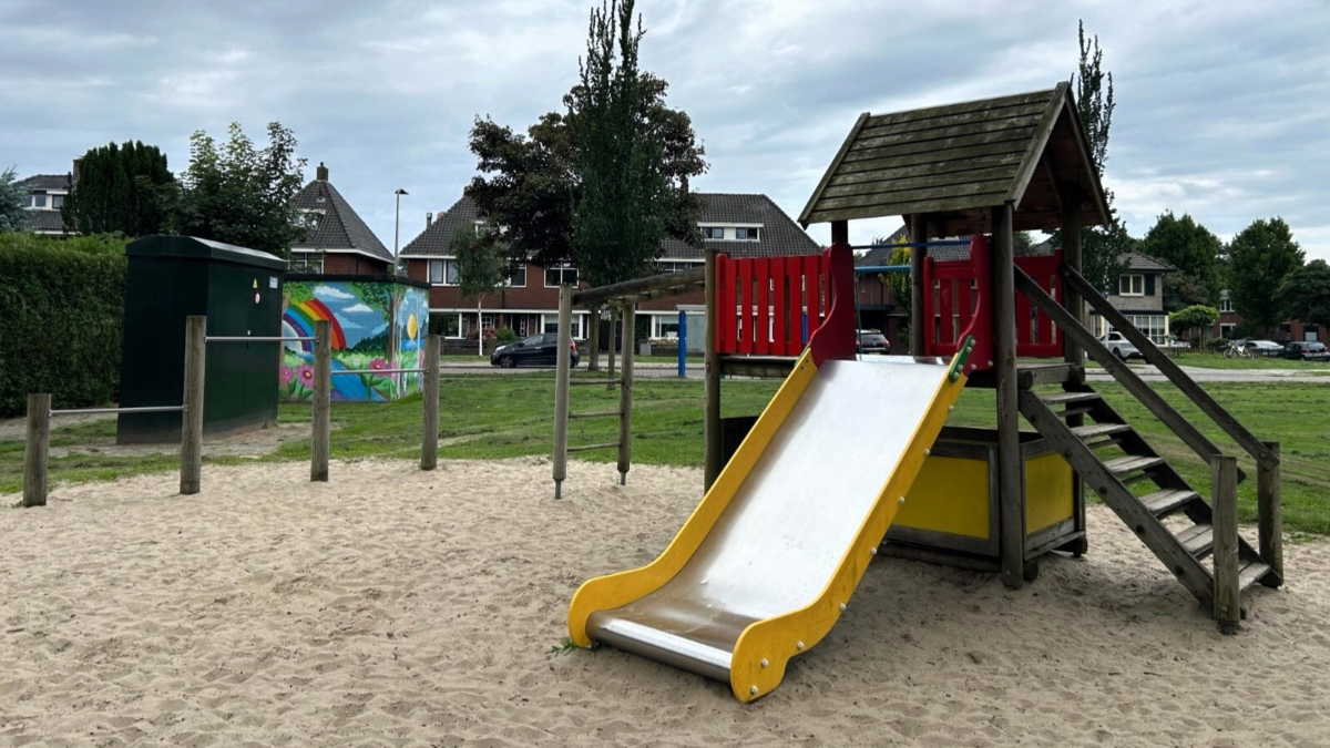 260420 speelplek oud