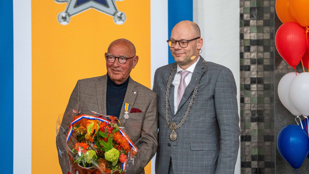 14 De heer J Jan Stoeten Lid