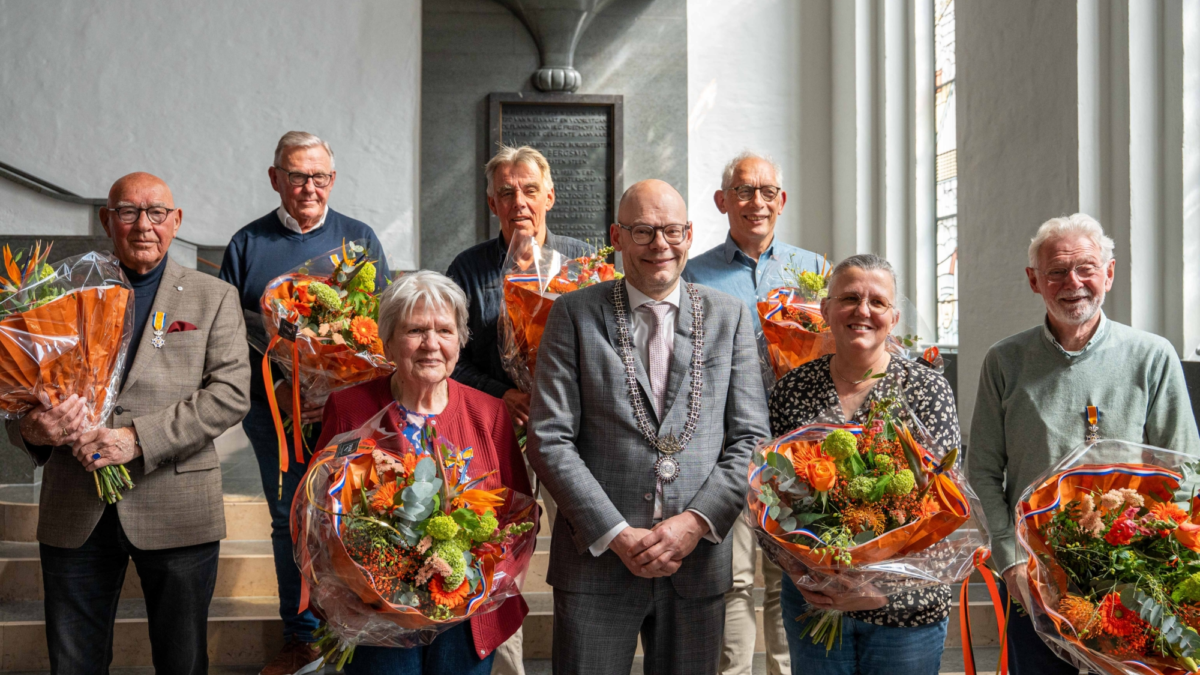 Lintjesregen 2026 groepsfoto middag en schede