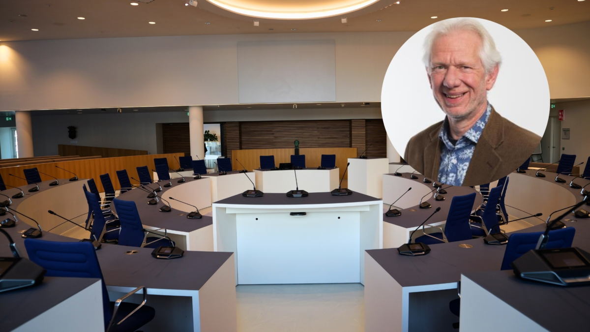 Hans Scherpenzeel in de raadzaal