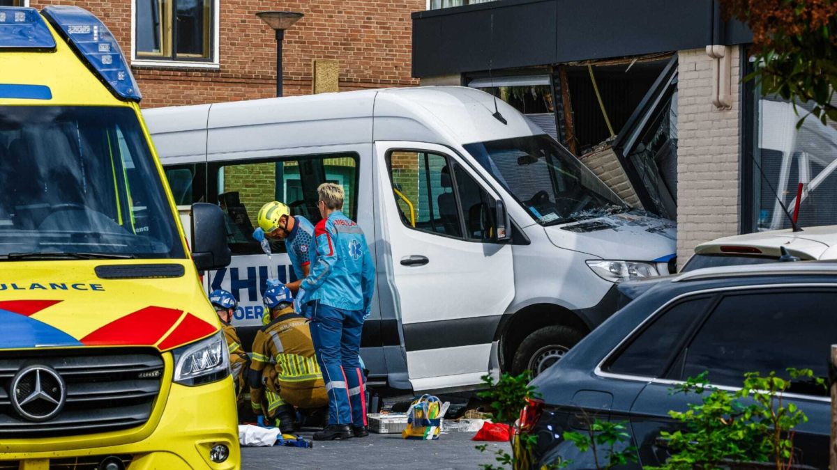 20260529 ongeval Enschede News United Dennis Bakker